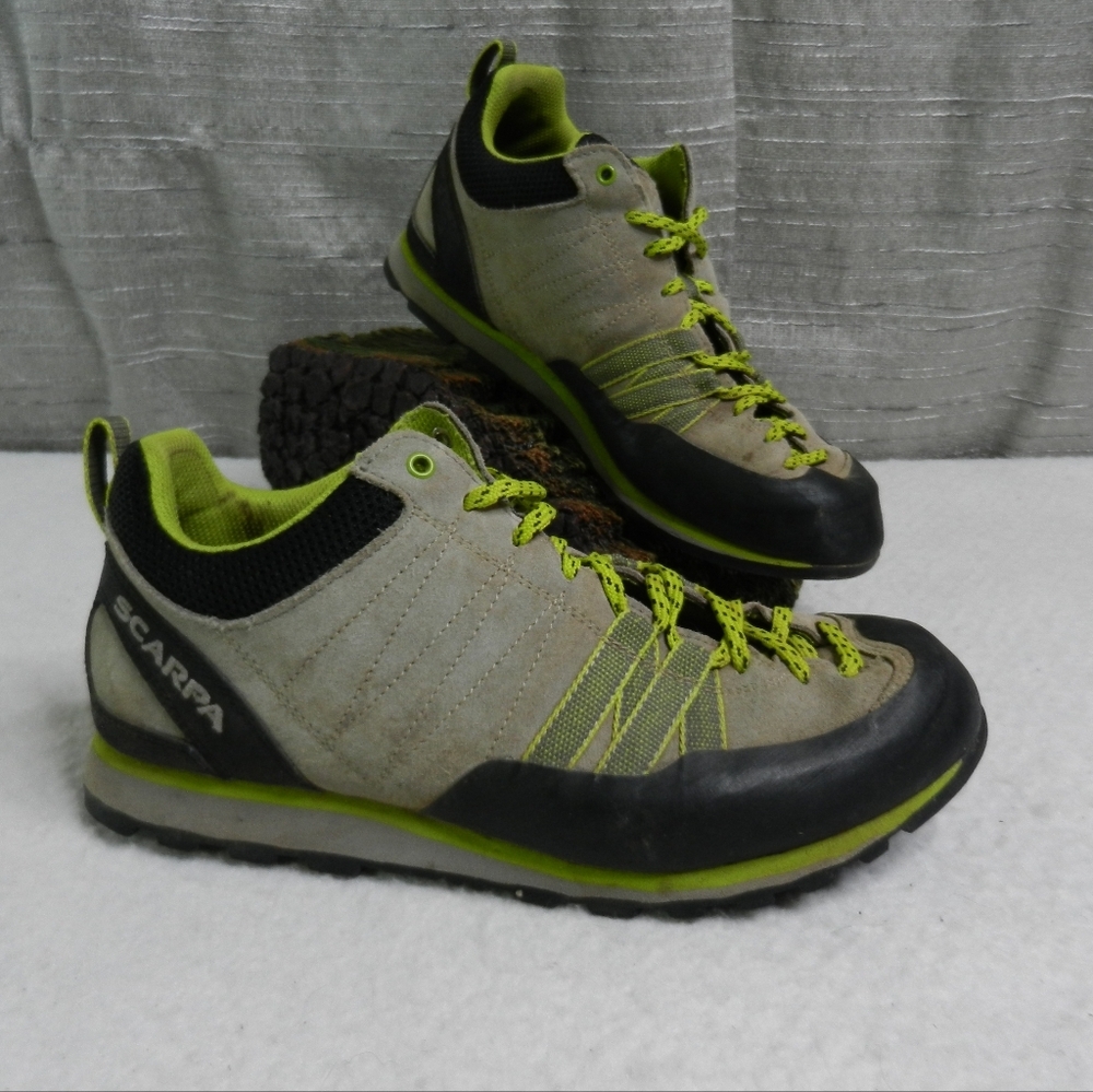 Scarpa Crux Trekking Shoes Womens‎ Size EU 39 US 7.5 Beige Green Lace Up Hiking